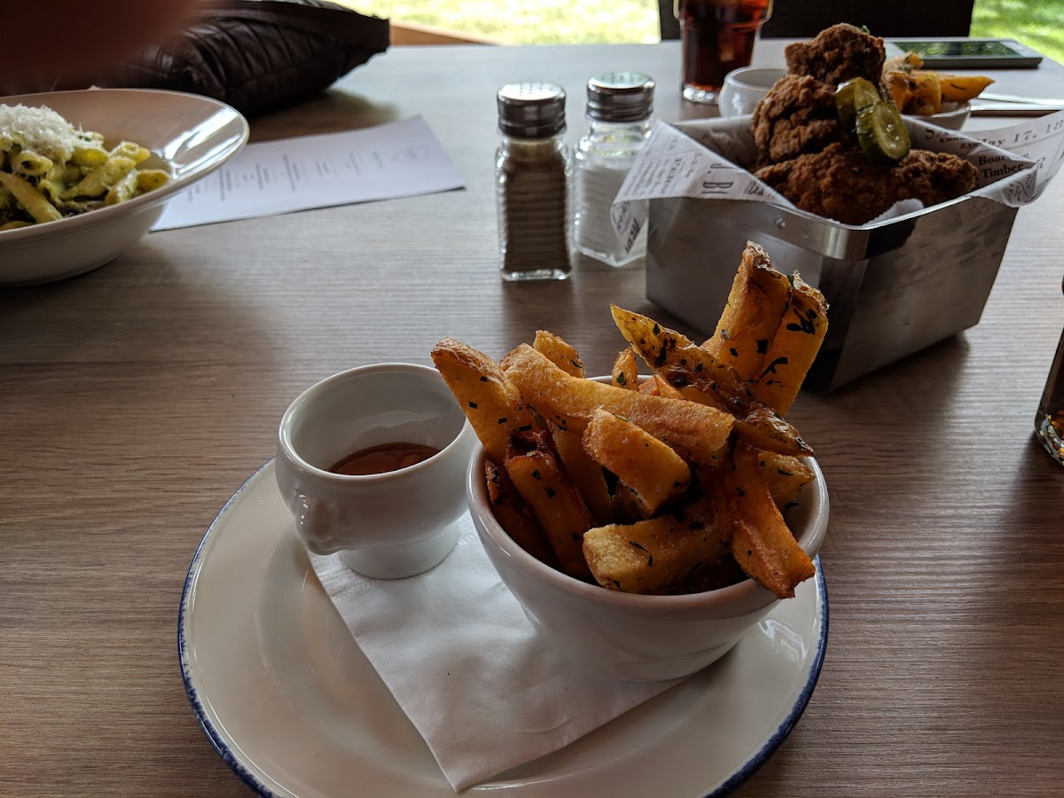 The Globe Restaurant-10